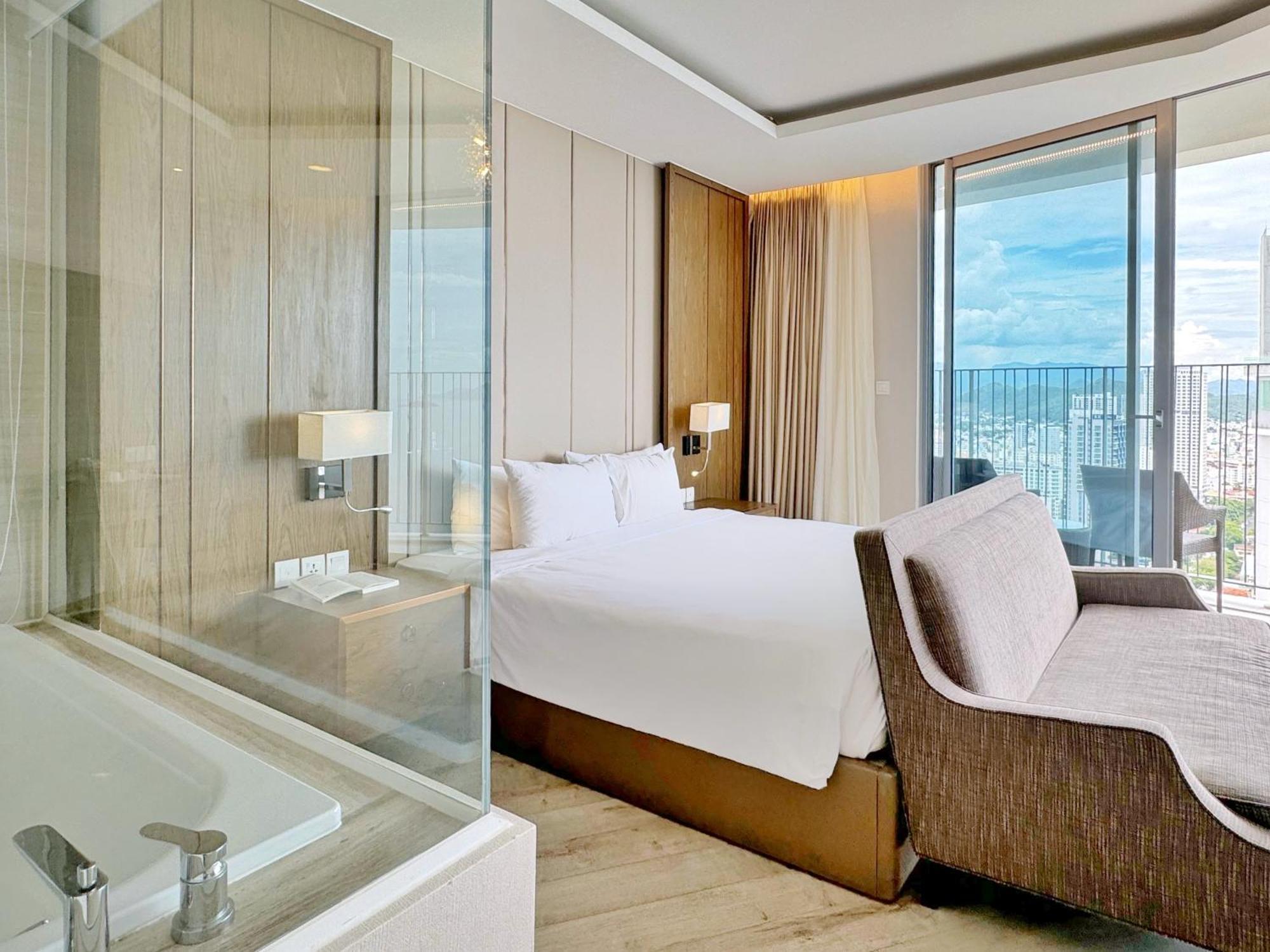 Wise Stay Panorama Condotel ニャチャン エクステリア 写真
