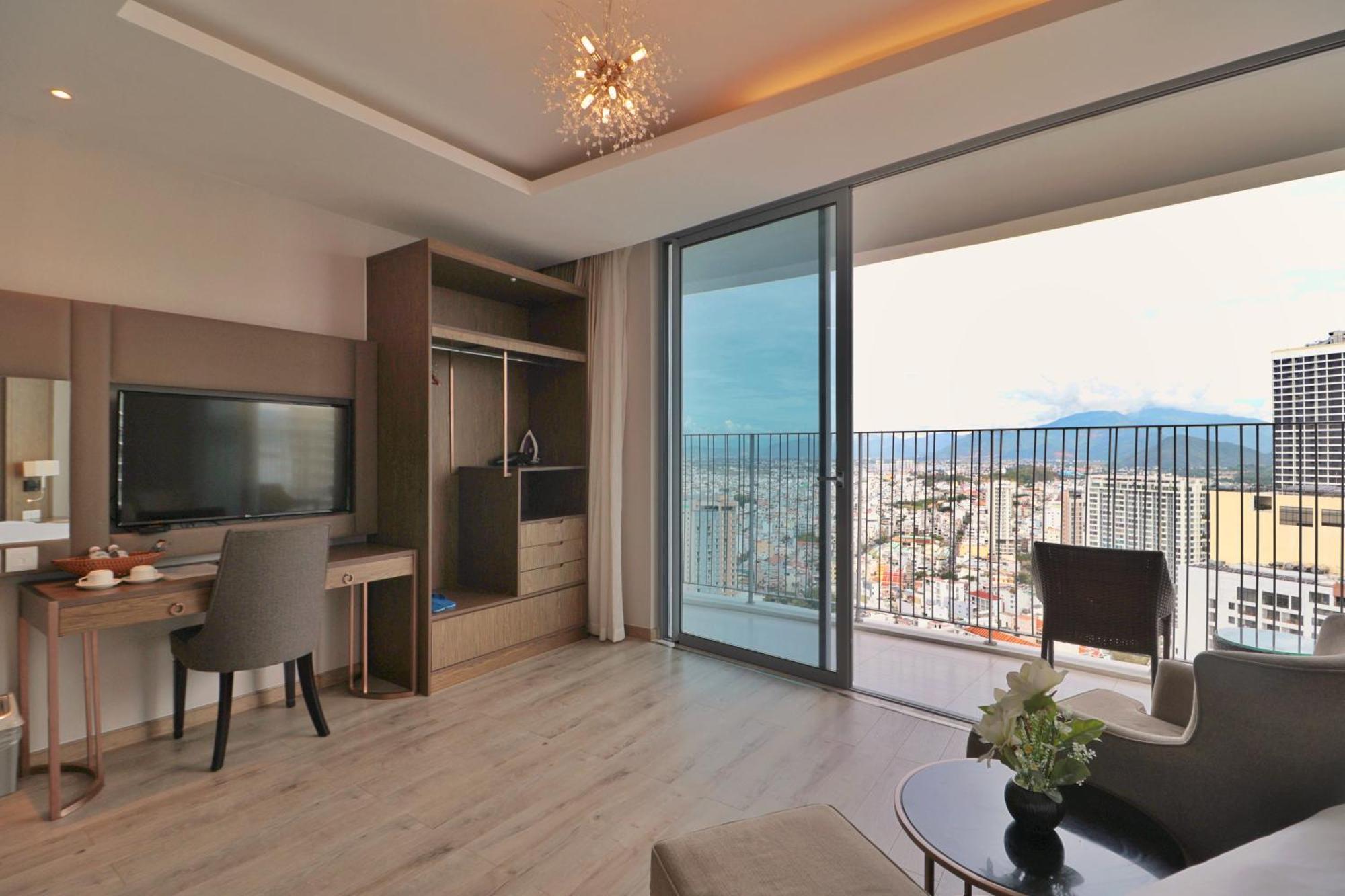 Wise Stay Panorama Condotel ニャチャン エクステリア 写真