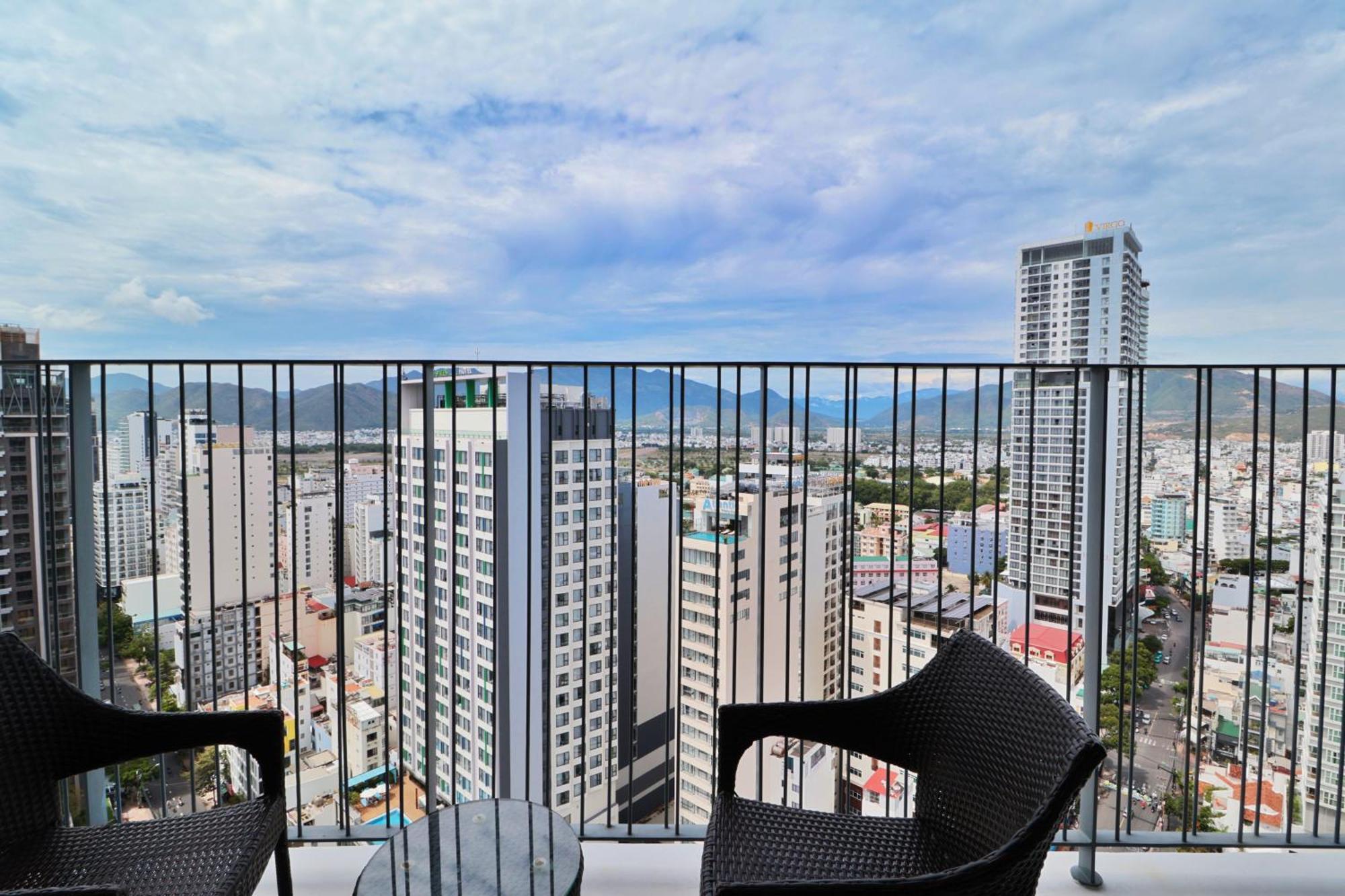 Wise Stay Panorama Condotel ニャチャン エクステリア 写真
